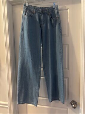 Wide Leg Women's Jeans - Light Blue